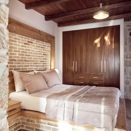 Meralia Villa Anafonitria